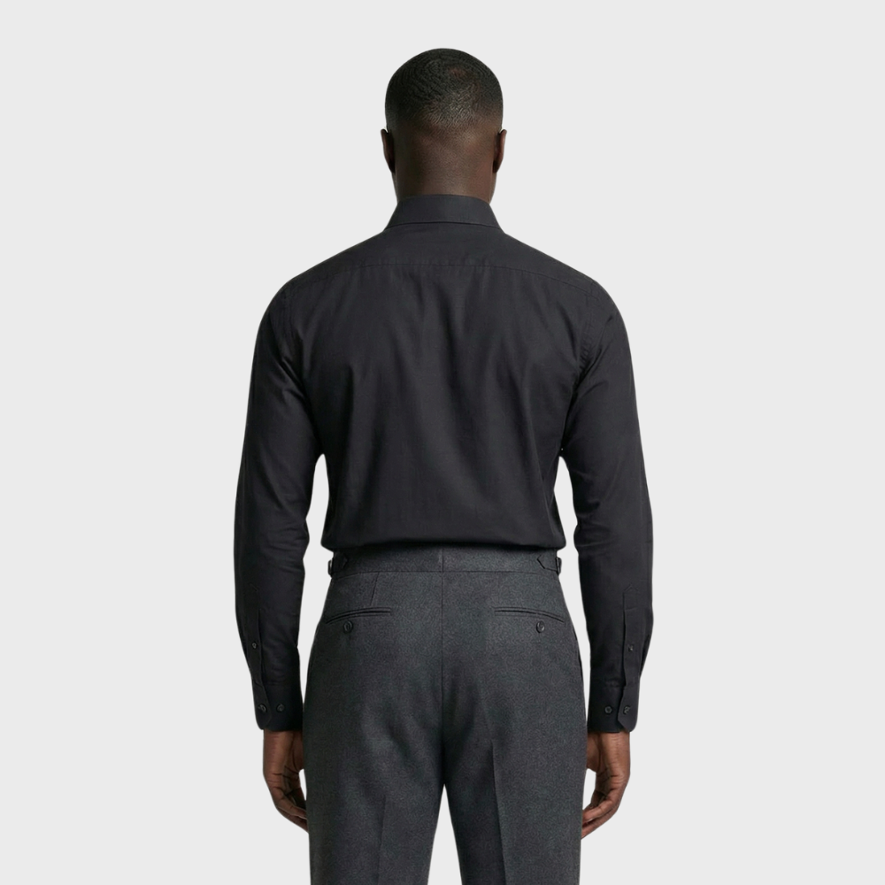 Hemd mit langem Kragen